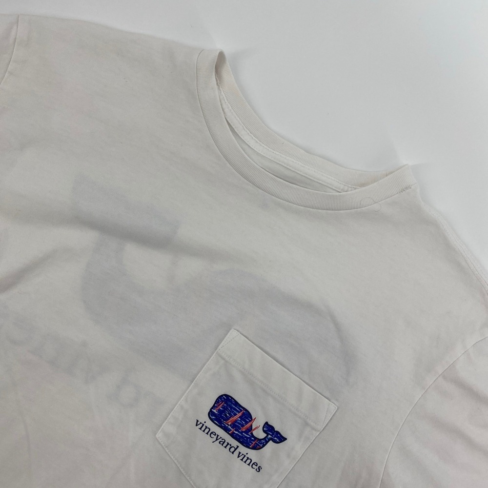 Vineyard Vines Pocket T Shirt Mens Medium White Sailboat Whale Nautical Coastal